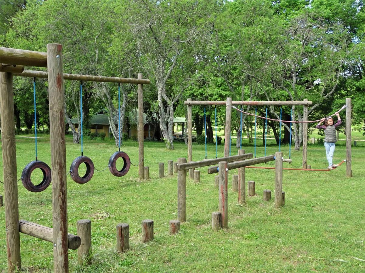 ホテル Domaine Le Moulin Neuf サン・カンタン・ラ・ポテュリ エクステリア 写真