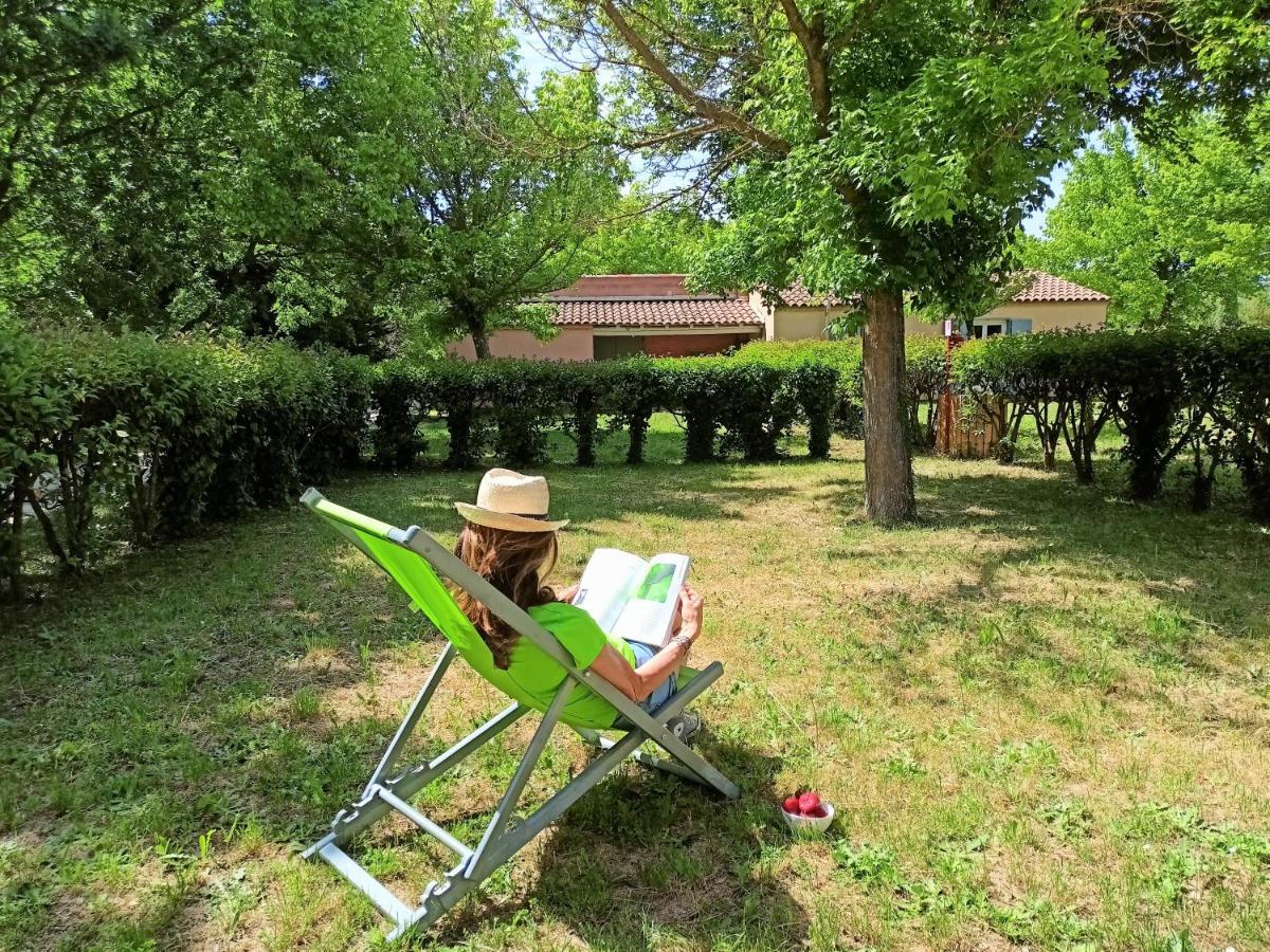 ホテル Domaine Le Moulin Neuf サン・カンタン・ラ・ポテュリ エクステリア 写真